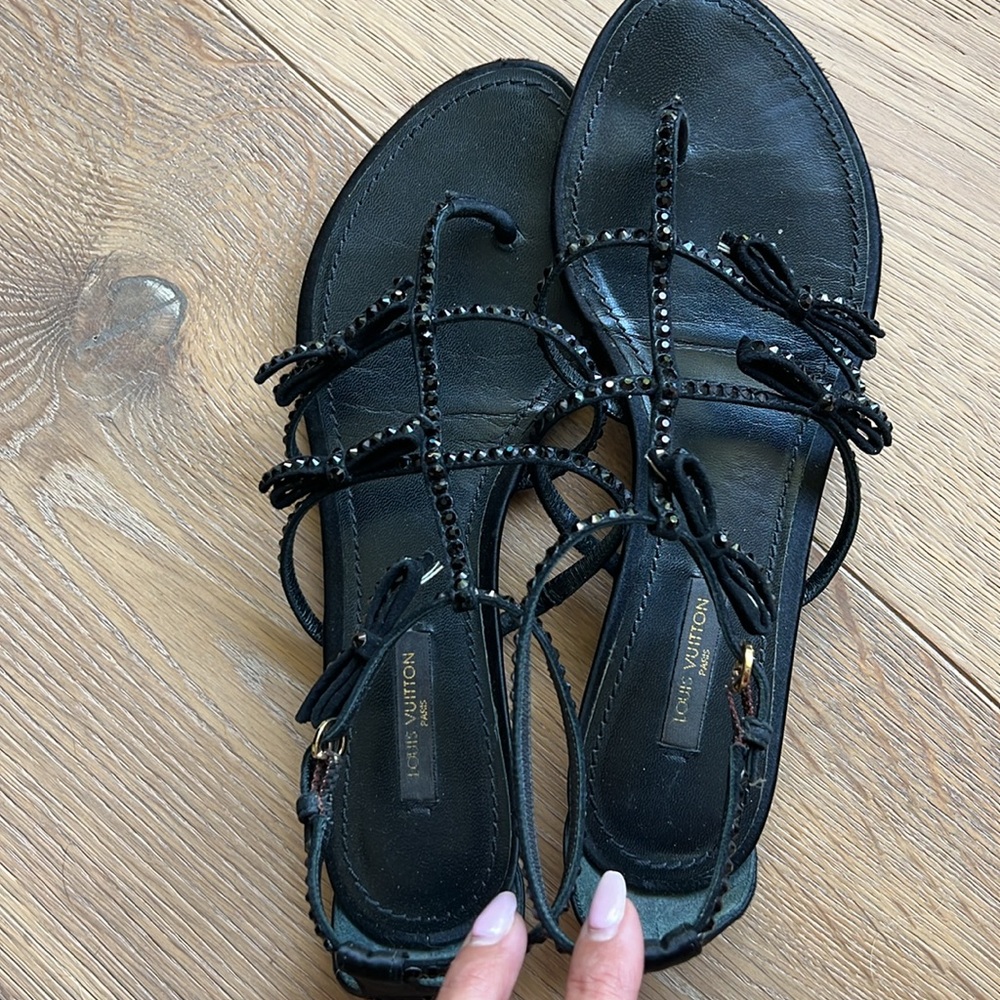 Louis Vuitton sandals bows black